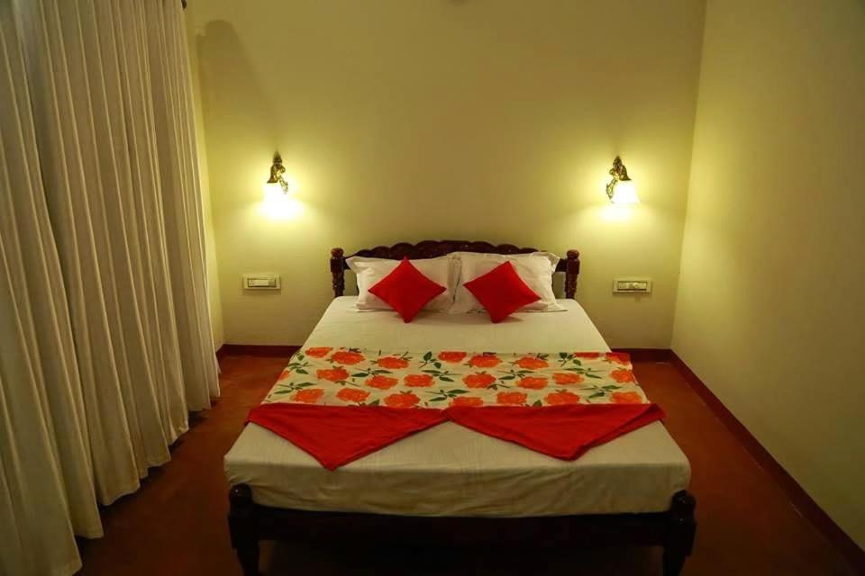 Marari Beach Clleetus Homestay Марарикулам Екстериор снимка